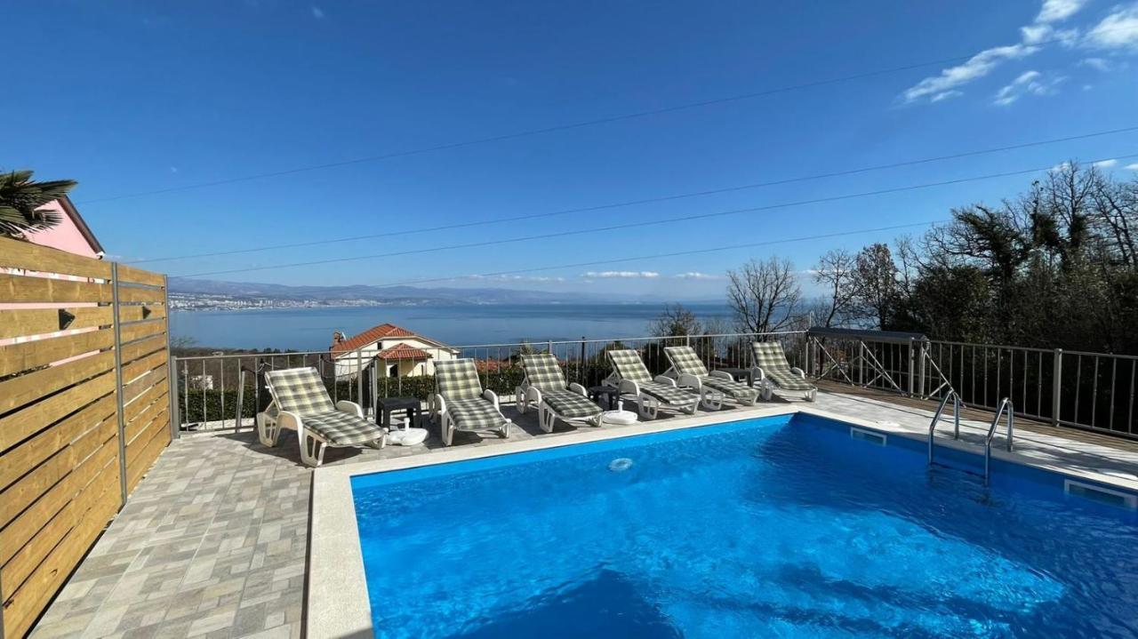 Apartments Kroatien Lovran Exterior photo