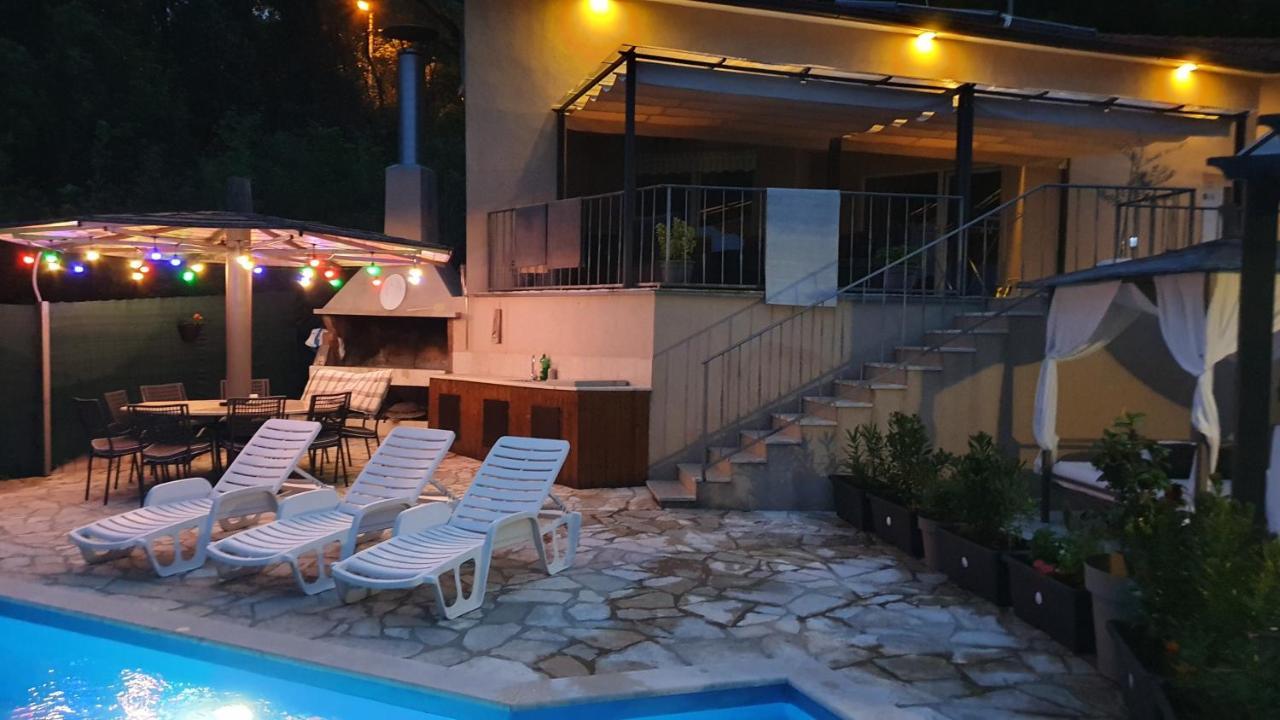 Apartments Kroatien Lovran Exterior photo