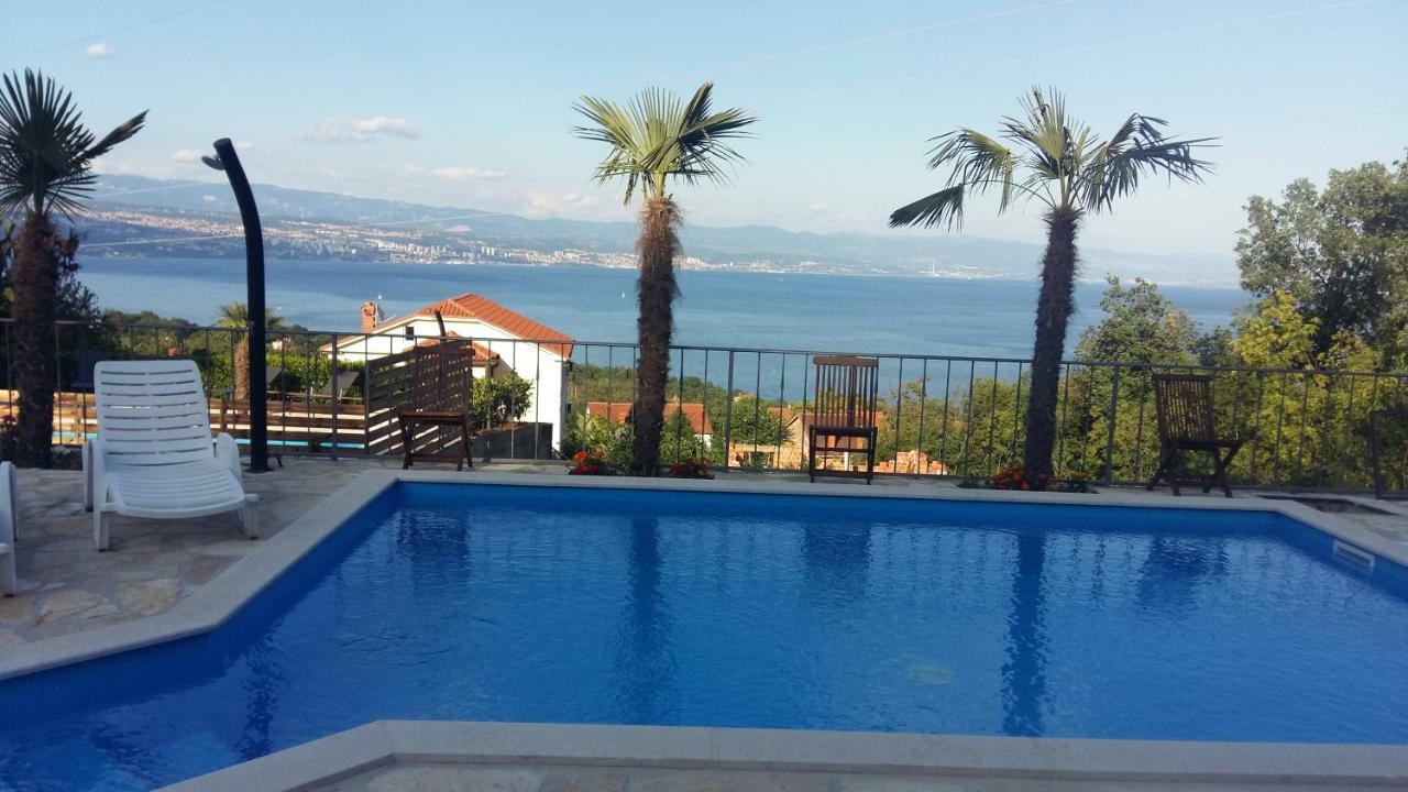 Apartments Kroatien Lovran Exterior photo